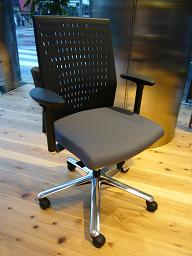 クレバー　Gmbh600　ショールーム　腰痛　椅子　チェア